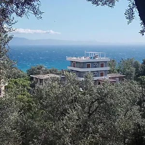  Hotel Adrian Agustin Albania